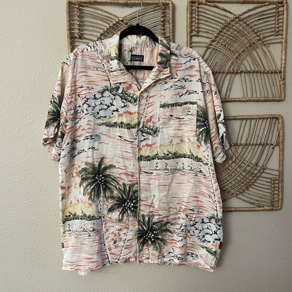 Patagonia Other - Patagonia Hawaiian Aloha Print Shirt Paddling Diamond Head Palm‎ Sz L/XL? B5